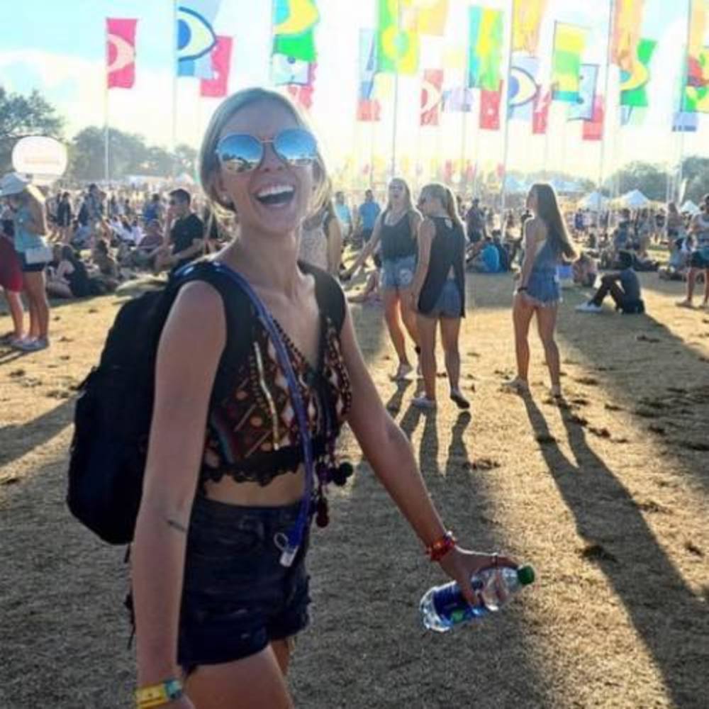 Meet your Posher, Logan